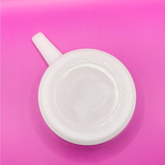 Vintage Glasbake J-2639 Milk Glass Handled Soup Bowl • White Ovenware USA - Picture 8 of 9